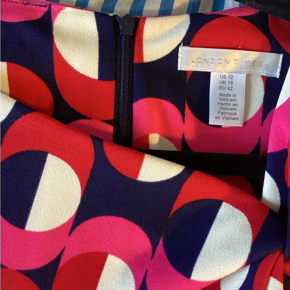 NWT London Times Twist Neck Geo Print Long sleeve Shift Dress Size 12 - Picture 5 of 12
